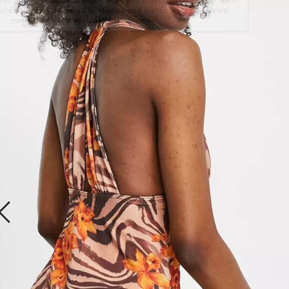 Nasty Gal Fuller Bust Swimsuit || Sz 8 || NWT - Picture 1 of 6